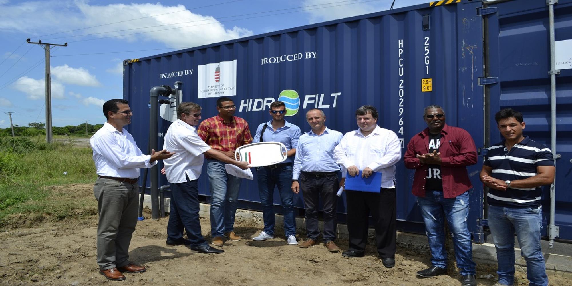 HidroWell mobile water treatment system in Cuba